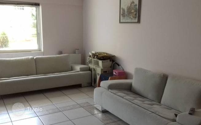 Spacious House with Garden, Pool and Mountain View in Glyfada