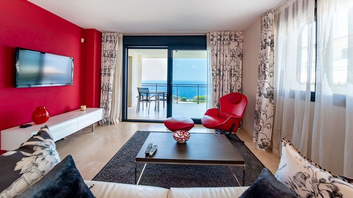2-Bedroom Apartment in Andratx, photo 4