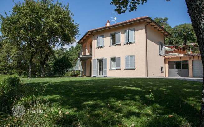 4-комнатная вилла 300 м² в Ареццо, Италия, фото 3
