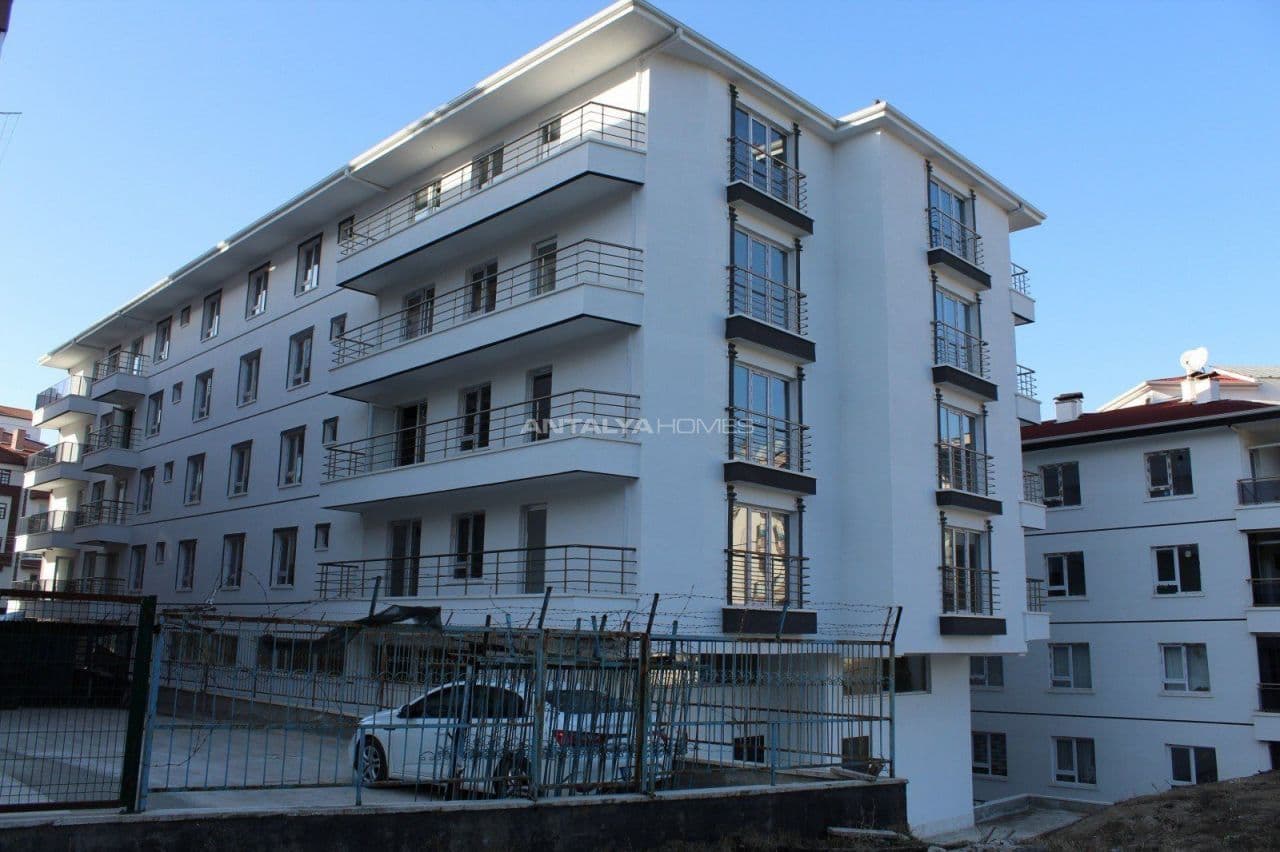 3-Bedroom Apartment in Kecioren, Ankara, photo 2