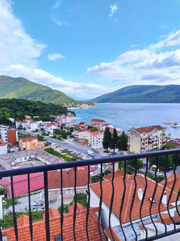 1-Bedroom Apartment in Meljine, Budva