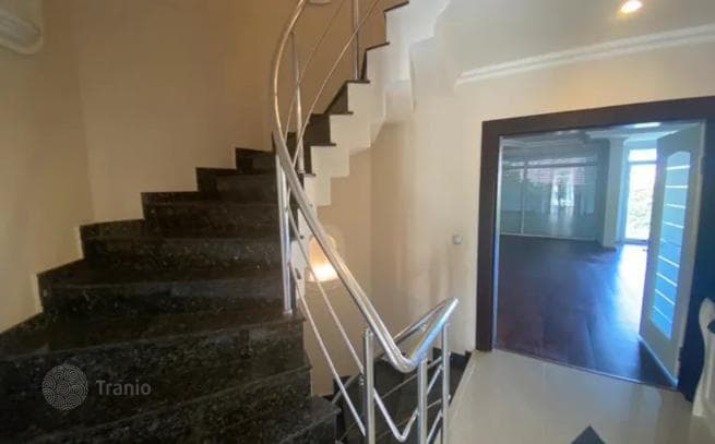 4-Bedroom Villa in Sariyer, Istanbul, photo 2