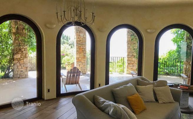 Villa with Sea View and Pool on Tuscan Hills, Montignoso, photo 3