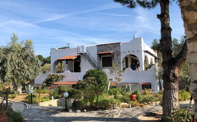 8-Bedroom Villa with Sea Views in Sitoneia, Halkidiki