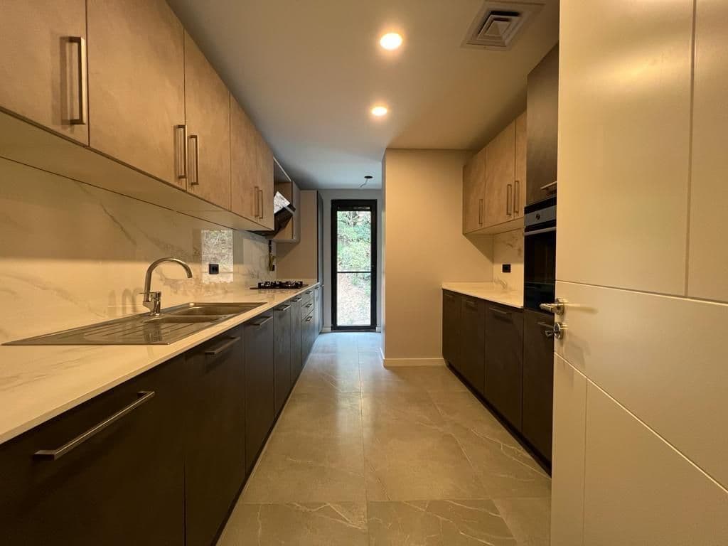 3-Bedroom Townhouse in Sariyer, Istanbul, photo 3