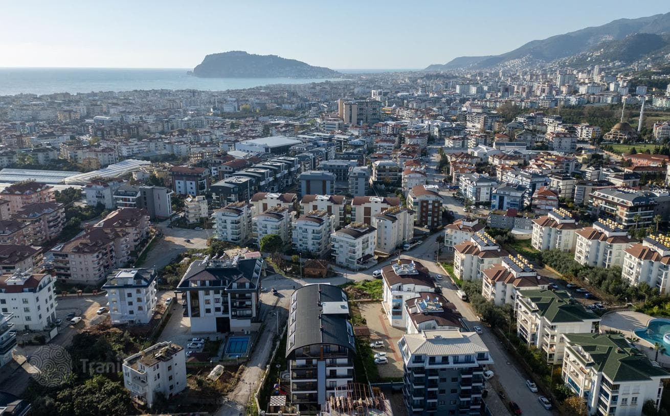 2-Bedroom (2+1) Apartment with Panoramic Windows in Oba, Alanya
