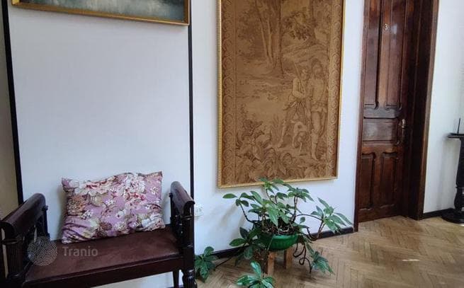 6-Bedroom House in Old Tbilisi, Tbilisi, photo 4