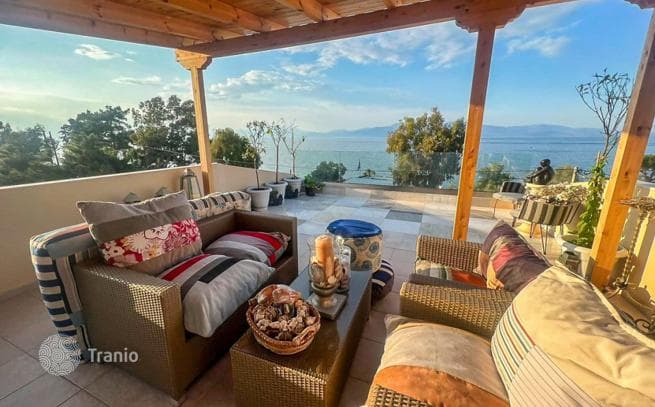 2-Bedroom Apartment 20 m from the Beach in Xylokastro, Peloponnese, photo 2