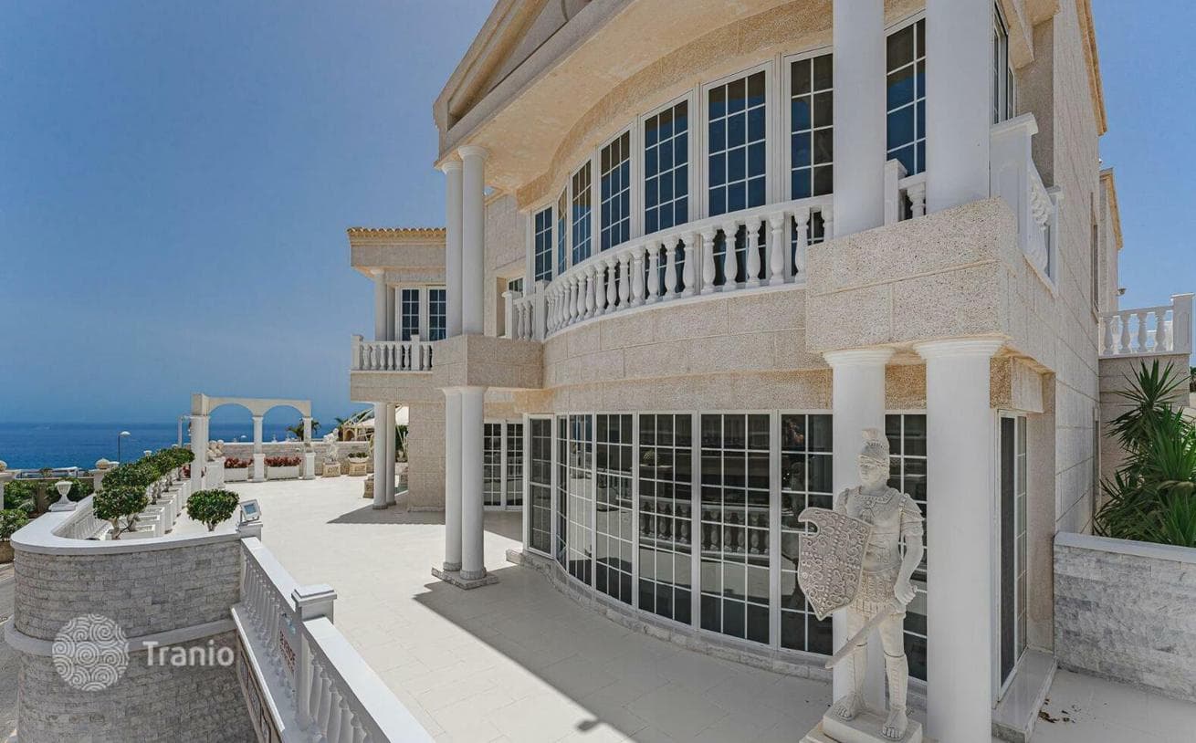 Luxury Villa with Private Pool and Garden in La Caleta, Tenerife, photo 5