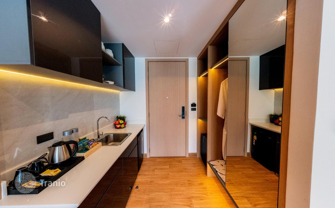 Furnished Studio with Shared Pool 200 m from Nai Thon Beach, Phuket, photo 5