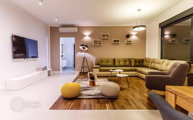 4-Bedroom Luxury Villa with Sea View and Private Pool in Kastela