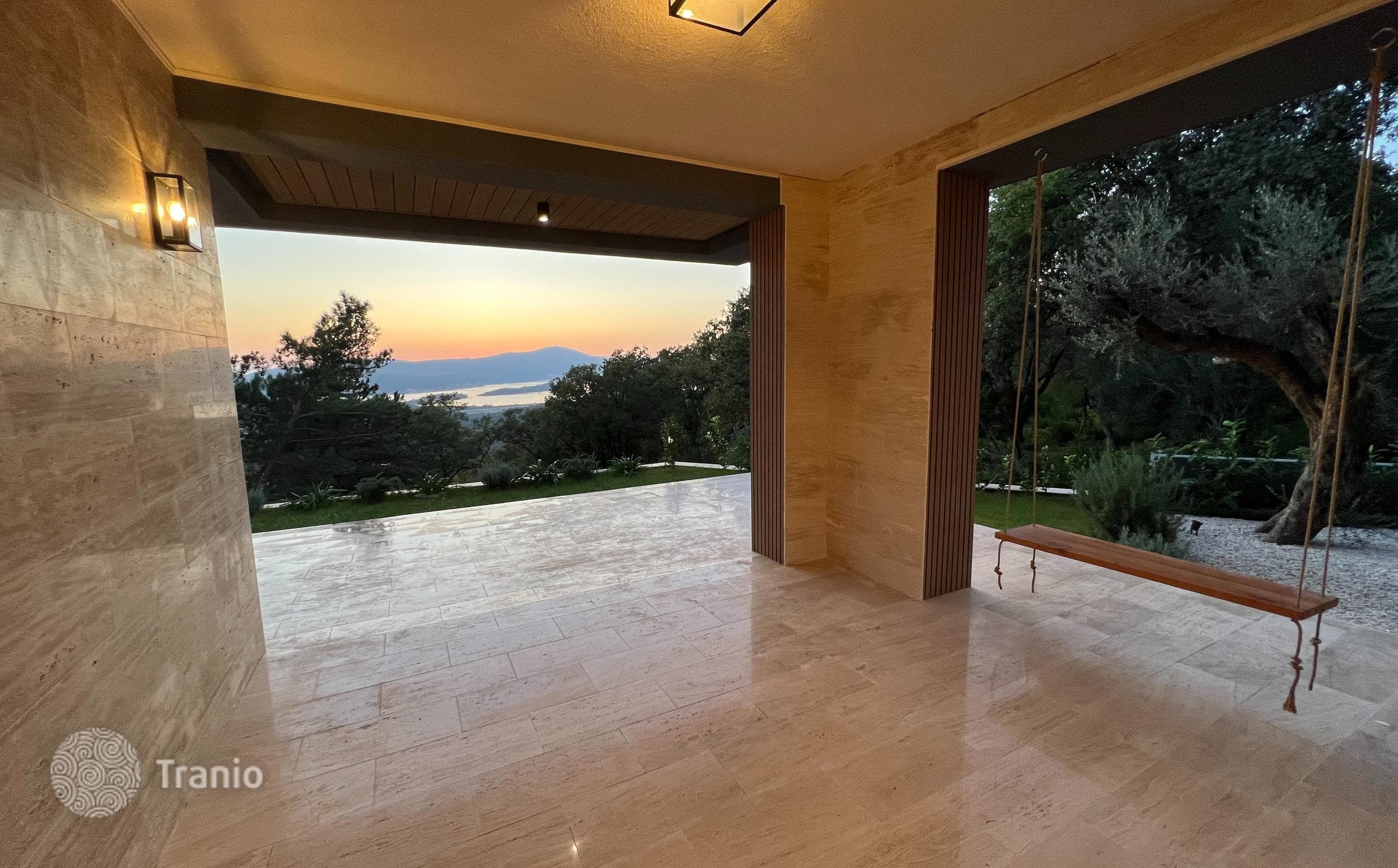 2-Bedroom Villa with Panoramic Sea Views and Roof Pool in Kotor, photo 3