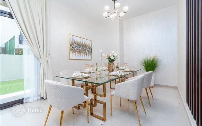 Nasma Residences: Townhouses with Shared Pool, School and Club in Sharjah, photo 5