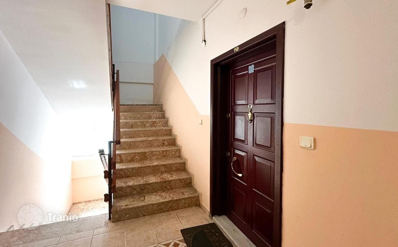 2-Bedroom (2+1) Apartment 500 m from the Sea in Muratpasa, Antalya