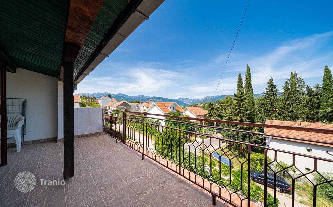 Furnished 3-Bedroom House with Garden in Tivat, Montenegro, photo 5