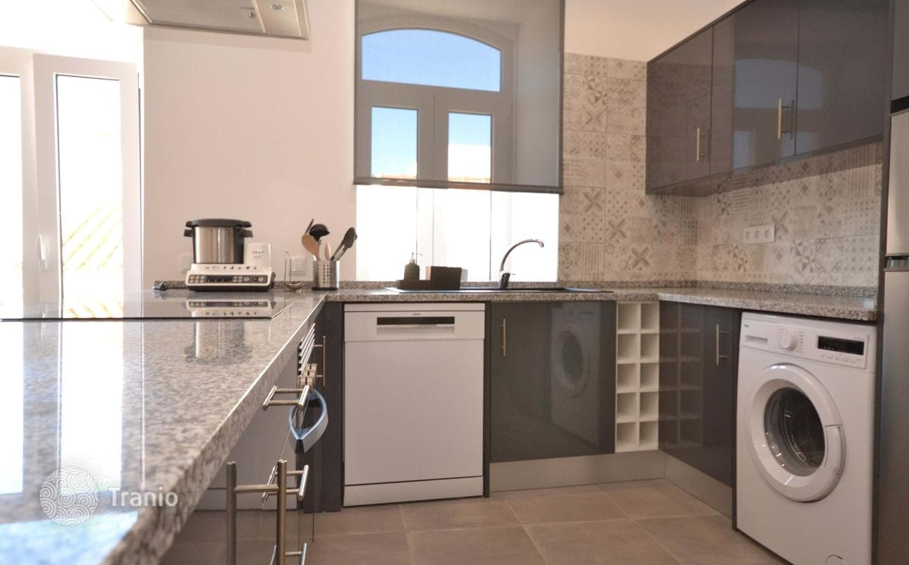 2-Bedroom Apartment in Loulé, Portugal, photo 4