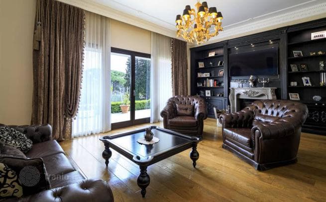 Historic Villa with Pool and Garden near Florence City Center, photo 2