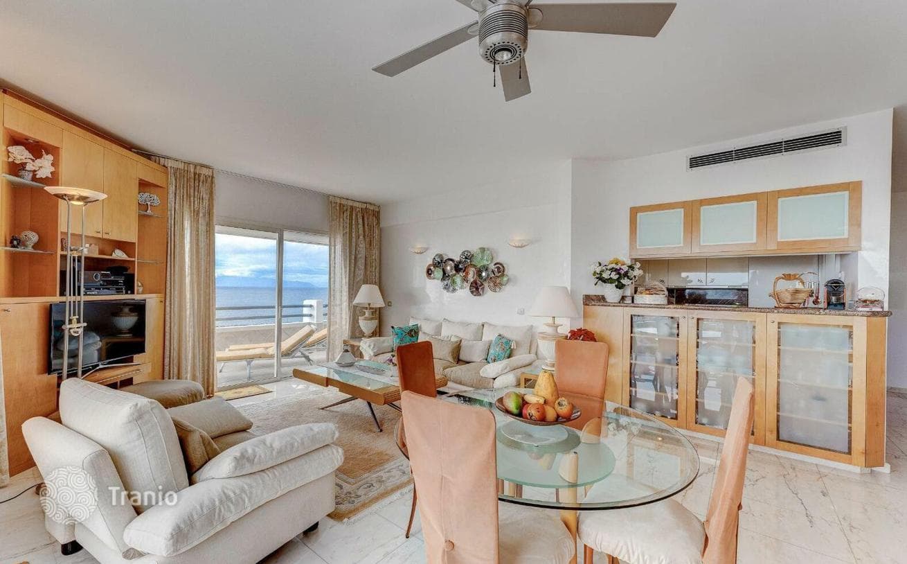 2-Bedroom Penthouse with Sea View in Playa de las Americas, Tenerife, photo 3