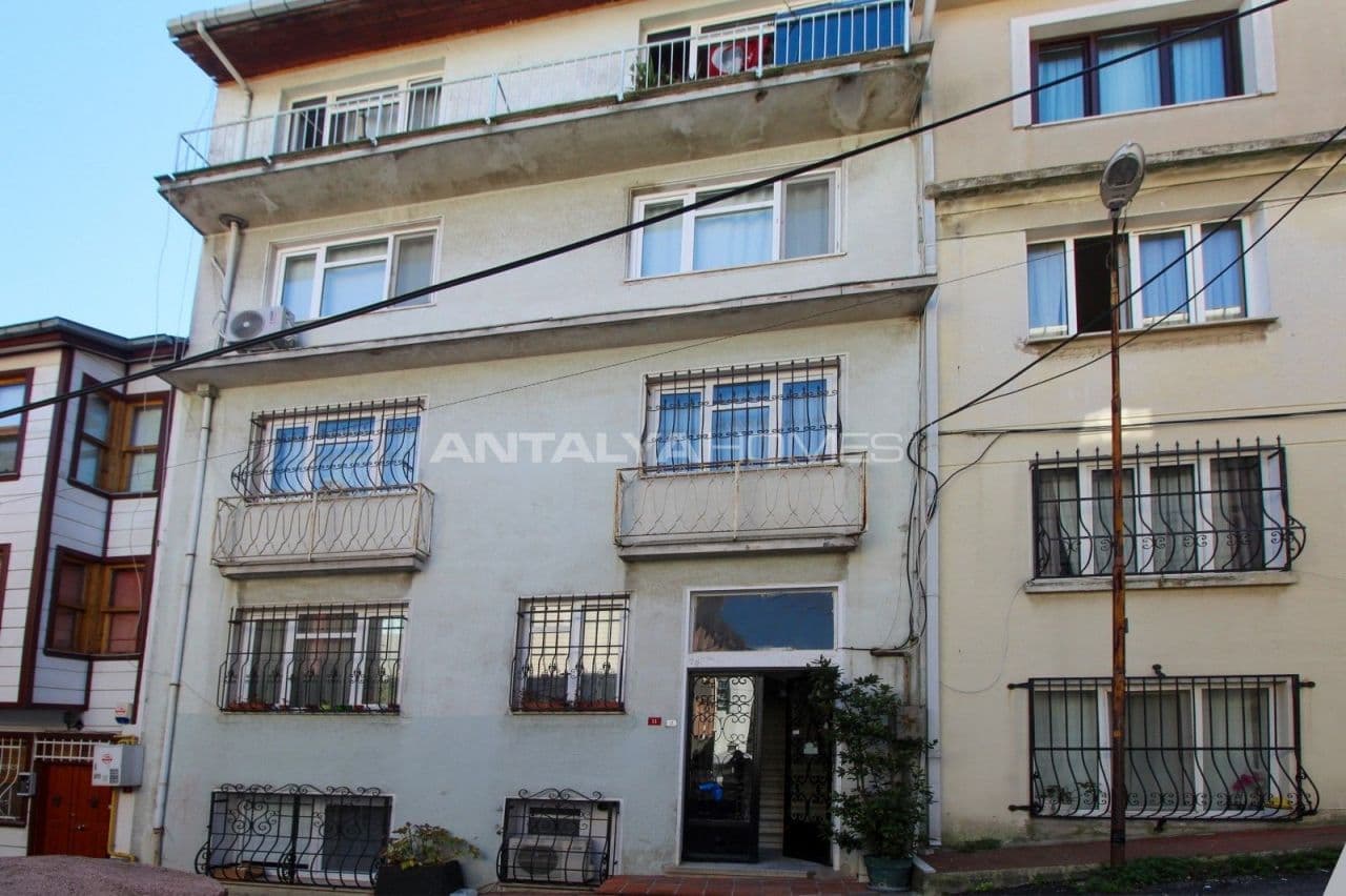 2-Bedroom Apartment in Sariyer, Istanbul, photo 2