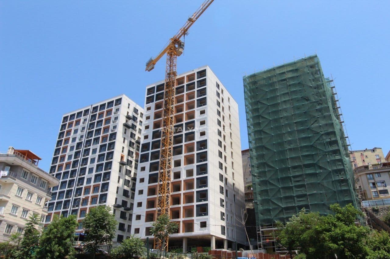 2-Bedroom Apartment in Kagithane, Istanbul, photo 2