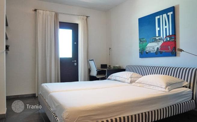 4-Bedroom Villa in Liguria, Italy, photo 2