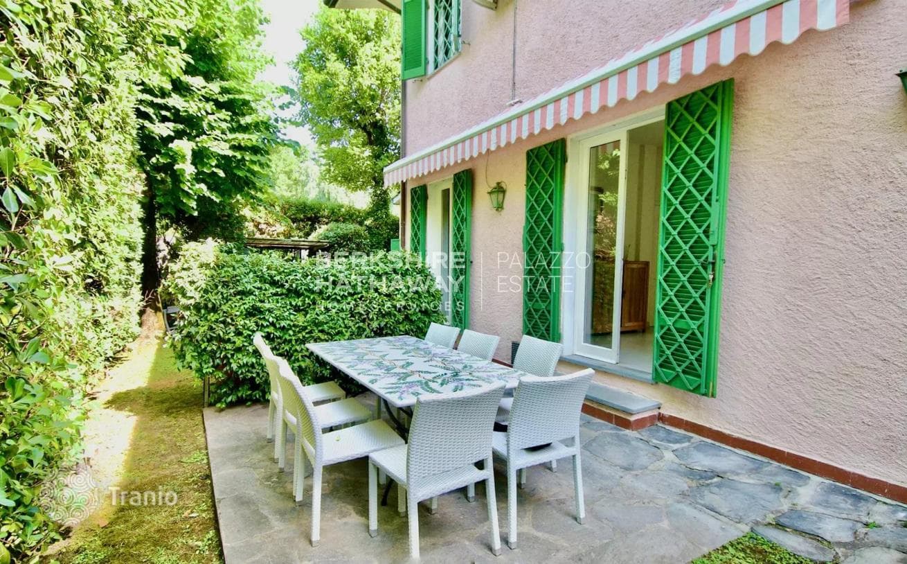 9-Bedroom Villa in Forte dei Marmi, Tuscany