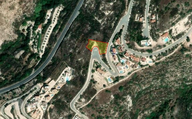 Land Plot with Sea and City Views in Tsada, Paphos
