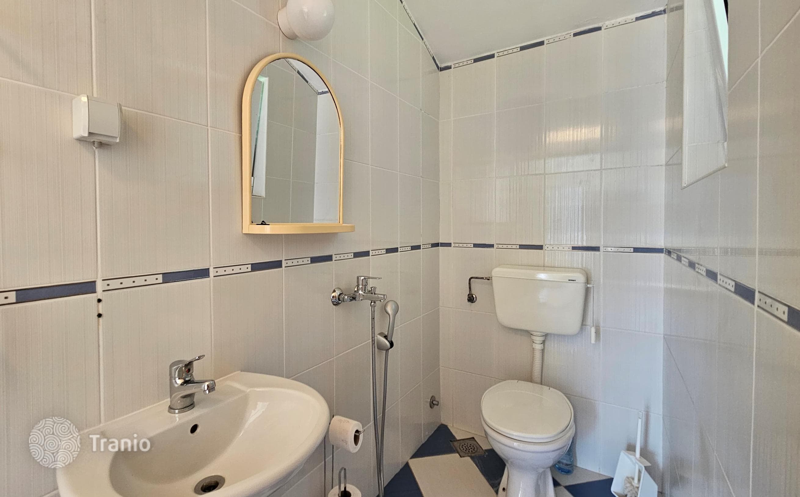 2-Bedroom Villa with Bay View in Kotor, photo 2