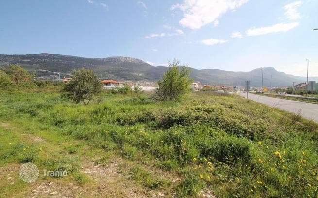 1,500 m² Land Plot near Highway in Kastela, Split, photo 4