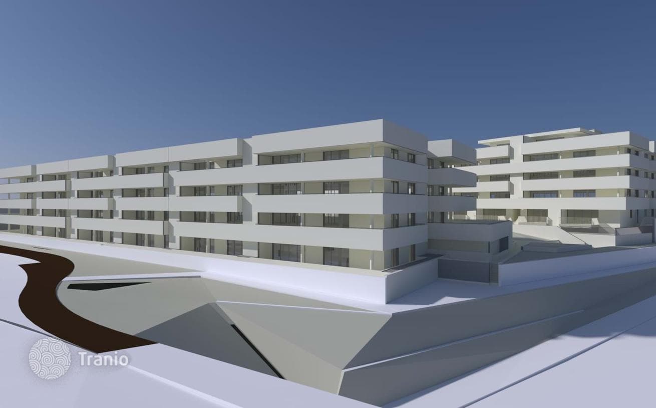 2-Bedroom Apartment with Terrace View in Lagos, Algarve, photo 3