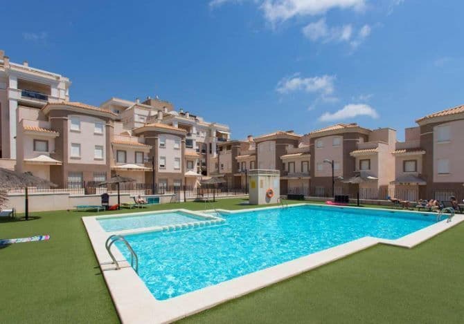 3-Bedroom Apartment in Santa Pola, Spain, photo 3