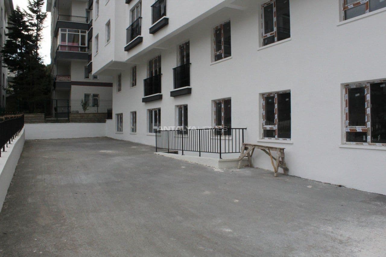 4-Bedroom Apartment in Kecioren, Ankara, photo 5