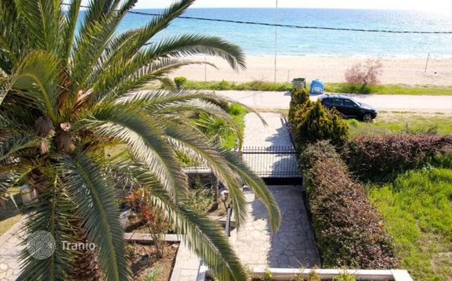 3-Bedroom House with Sea View in Nea Kallikrateia, Halkidiki