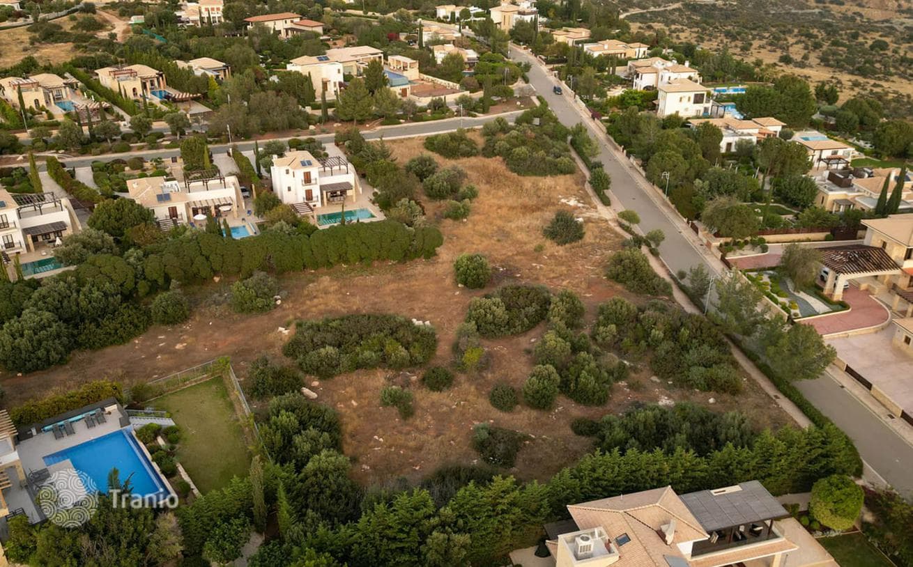 Land Plot for Sale at Aphrodite Hills Resort, photo 2