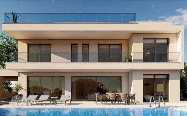 4-Bedroom Luxury Villa in Peyia, Cyprus, photo 3