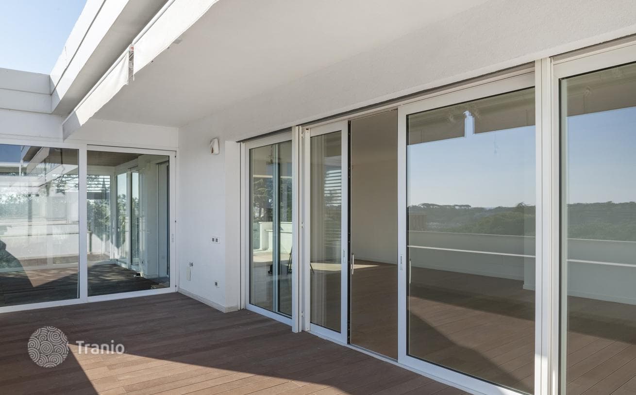 4-Bedroom Penthouse in Rome, photo 3