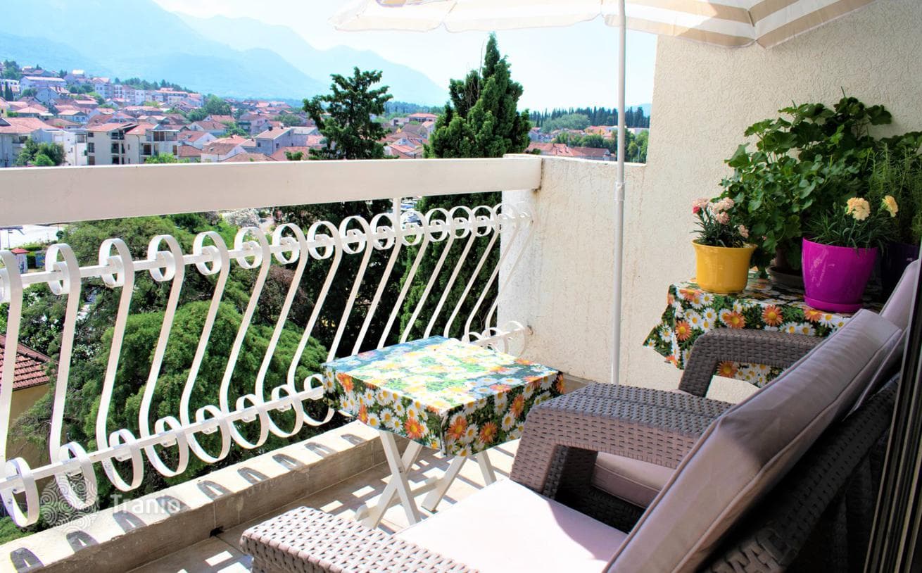 2-Bedroom Apartment in Tivat, Montenegro, photo 3