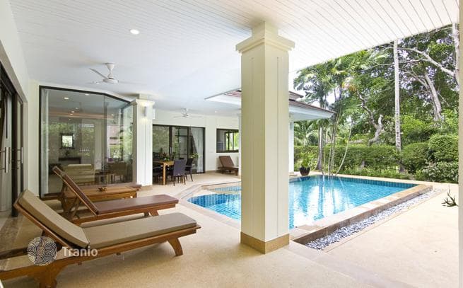 3-Bedroom Villa with Private Pool and Garden in Maenam, Koh Samui