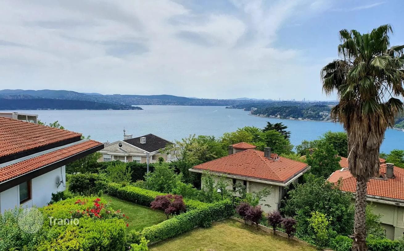 6-Bedroom Villa 1,000 m² in Sariyer, Istanbul, photo 3