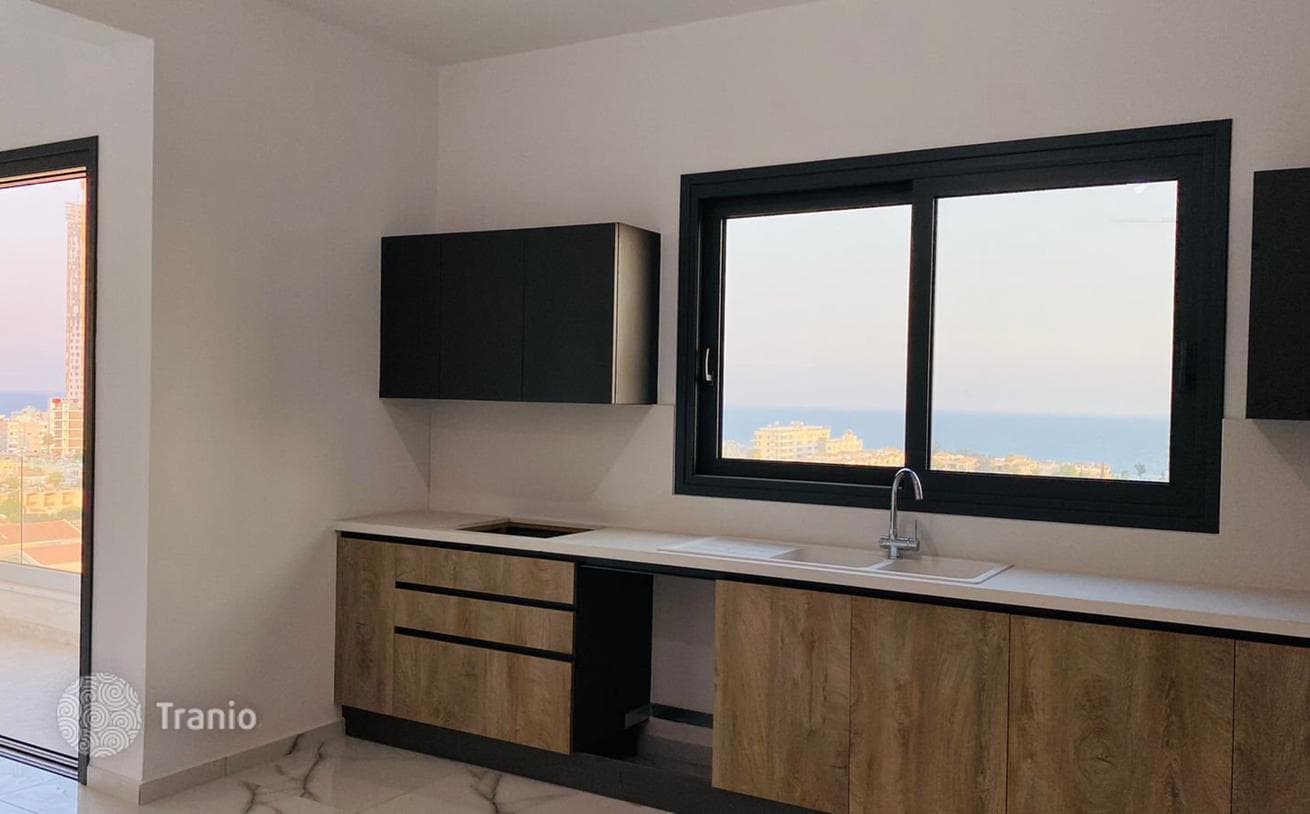 2–3-Bedroom Apartments and Townhouses 400 m from the Sea in Limassol, photo 5