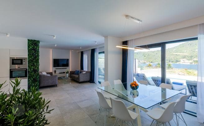 3-Bedroom Villa in Dubrovnik, photo 2