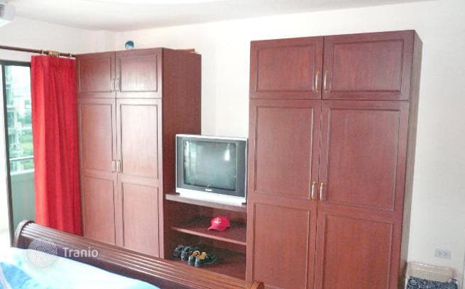 1-Bedroom Condo with 132 m² in Patong, Phuket, photo 3