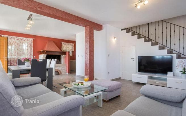 1-Bedroom Villa in Pula, Croatia, photo 4