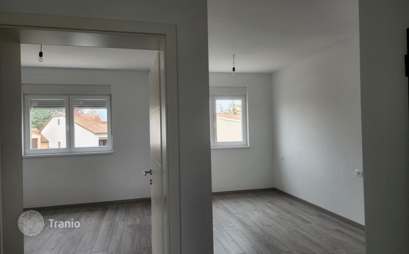 Apartment on the 2nd Floor in Valdebek, Pula, photo 2