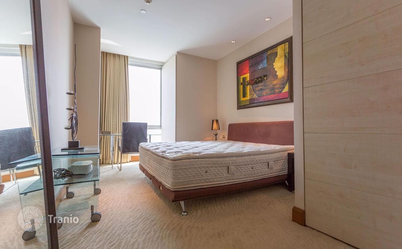 2-Bedroom Condo in Sathon, Bangkok, photo 4