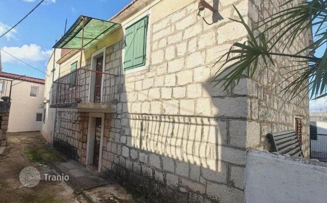 2-Unit House 500 m from the Sea in Ciovo, Trogir