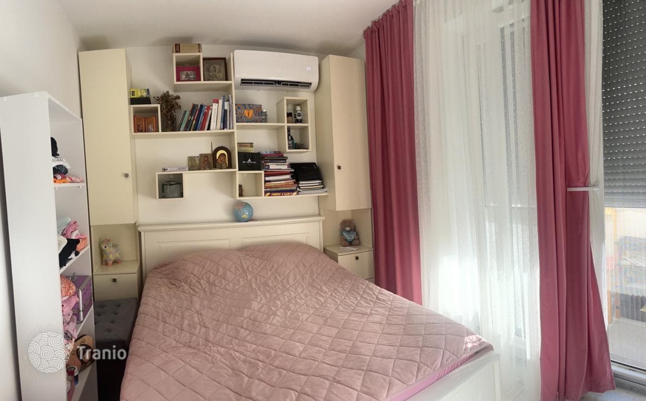 2-Bedroom Apartment with Sea View in Petrovac, Budva, photo 3