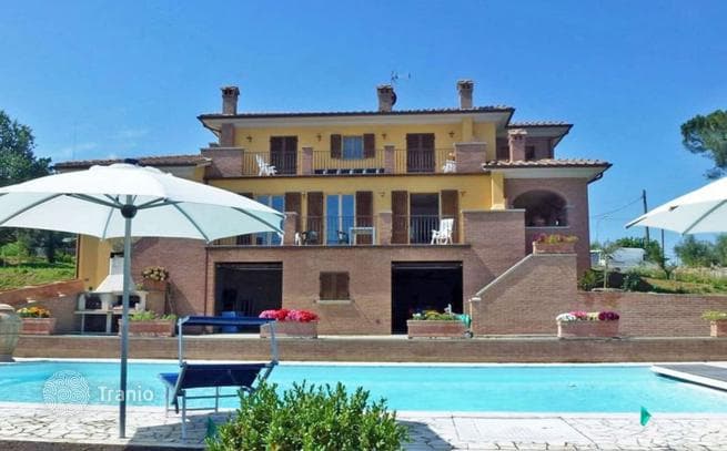 4-Bedroom Villa in Marciano della Chiana, photo 2