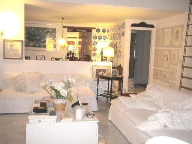 2-Bedroom Apartment in Venice, Italy, photo 2