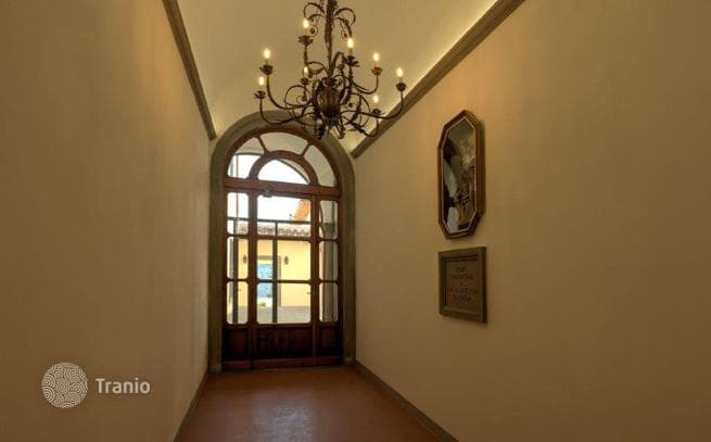 Luxury Apartments in Restored Historic Villa near Florence, photo 4